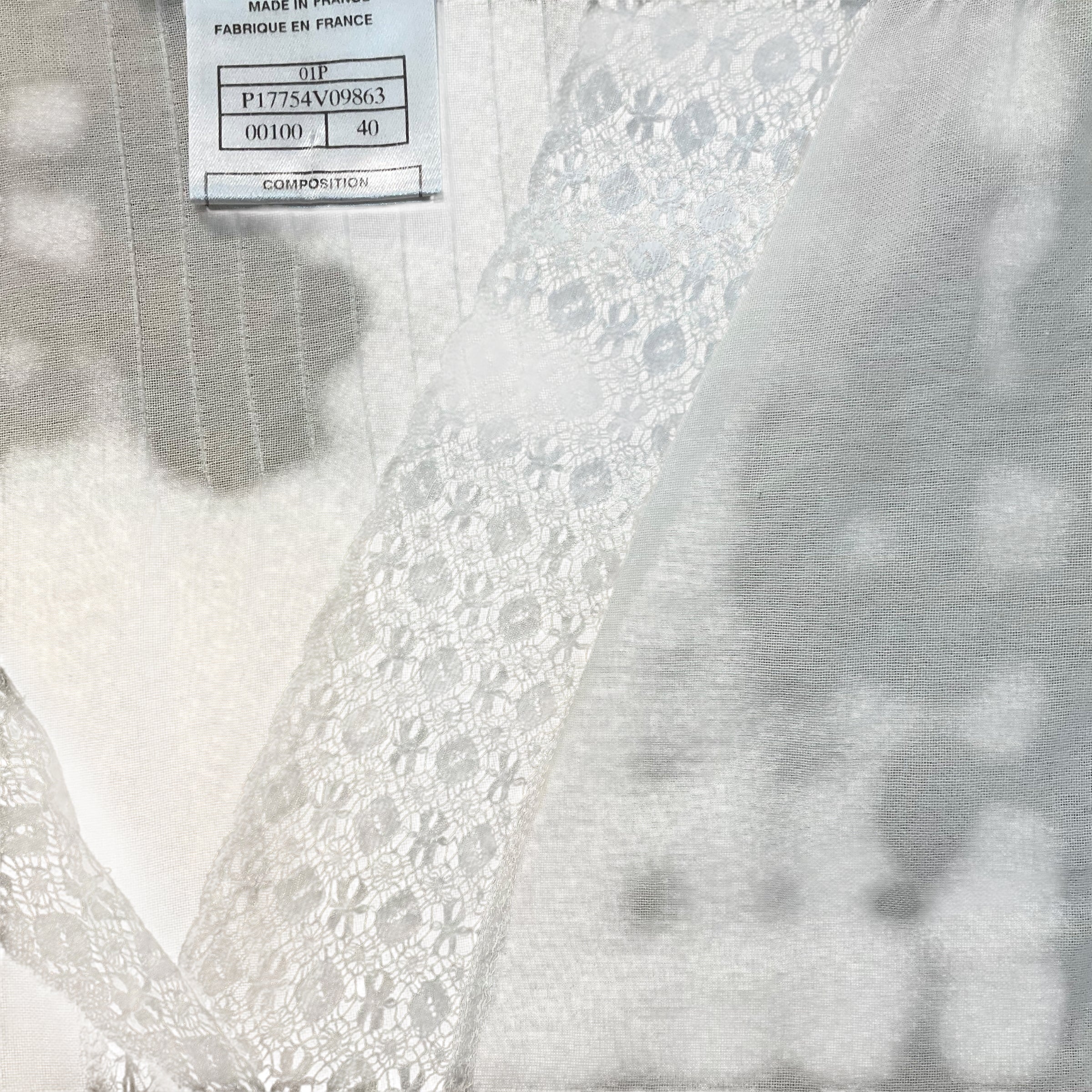 CHANEL Top Size 40