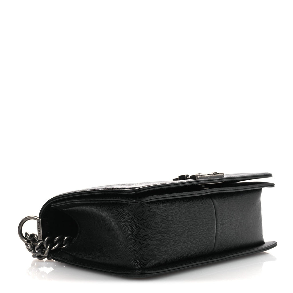 Caviar Quilted Medium Boy Flap Black