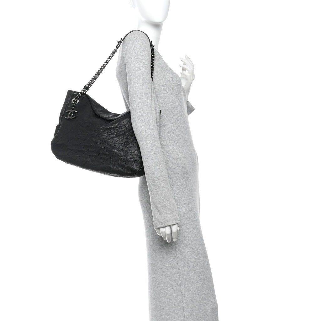 Caviar Quilted Simply CC Hobo Black