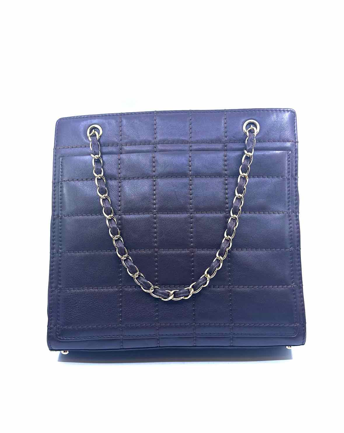 CHANEL Brown Leather Quilted Handbag