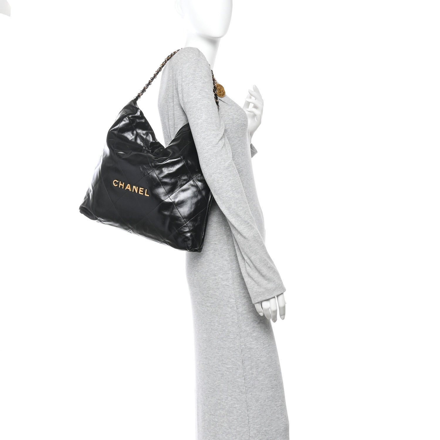 Shiny Calfskin Quilted Chanel 22 Black