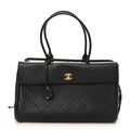 Grained Calfskin Stitched Urban Essentials Large Shopping Bag Black