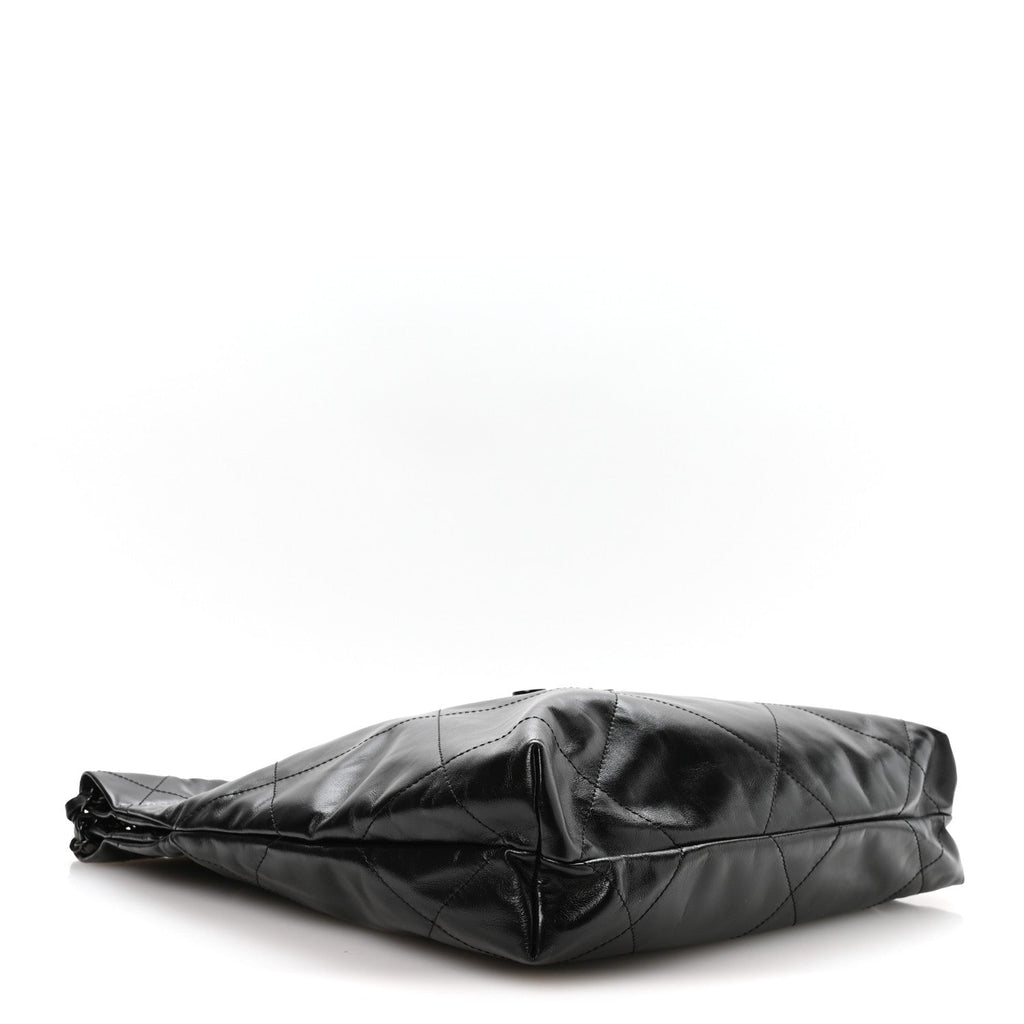 Shiny Calfskin Quilted Small Chanel 22 So Black