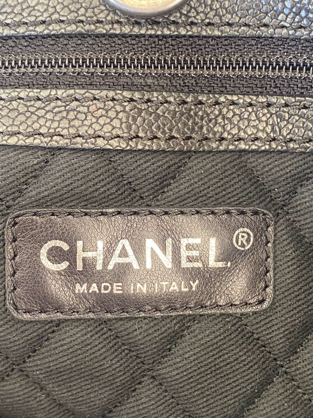 CHANEL Dark Black Aged Caviar Leather Big CC Ruthenium Chain