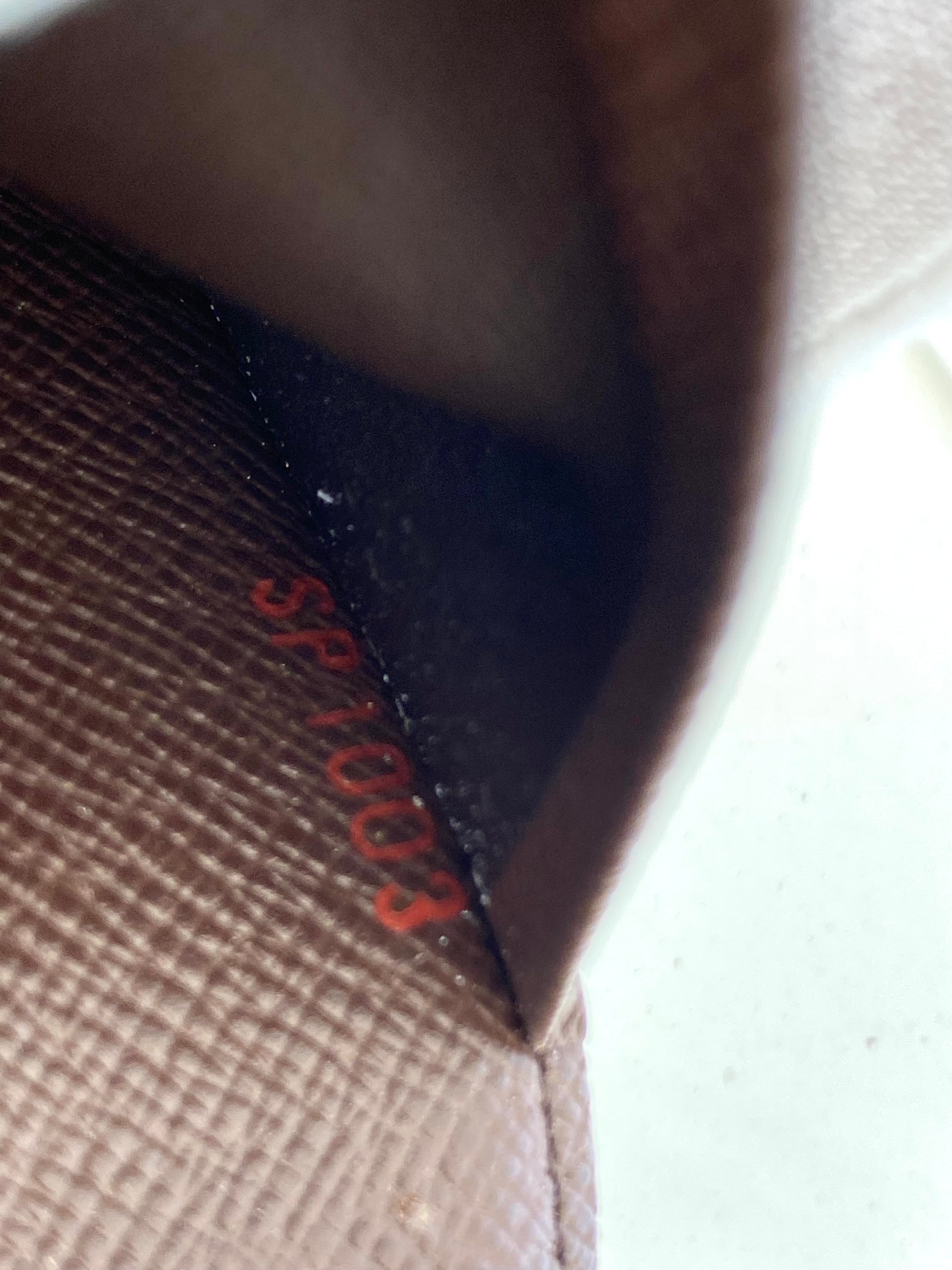 Louis Vuitton Agenda MM in Damier Ebene