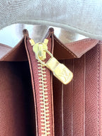 Louis Vuitton Monogram Sarah Wallet