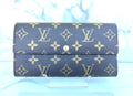 Louis Vuitton Monogram Sarah Wallet