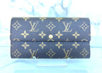 Louis Vuitton Monogram Sarah Wallet