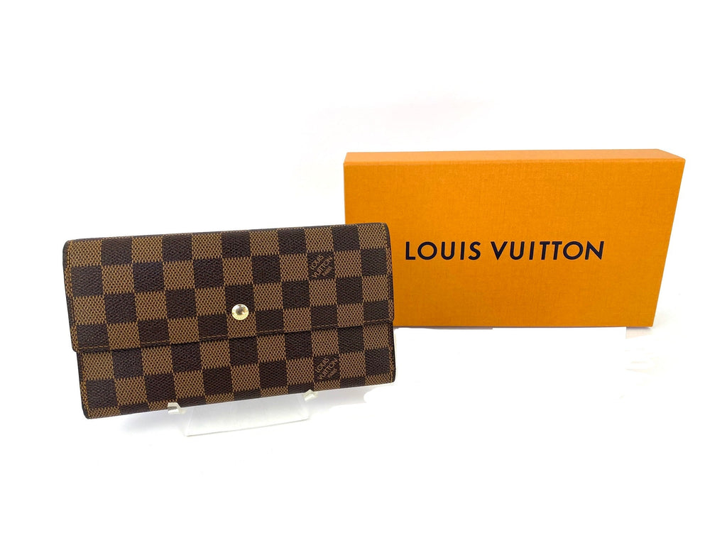 Louis Vuitton Damier Ebene International Wallet