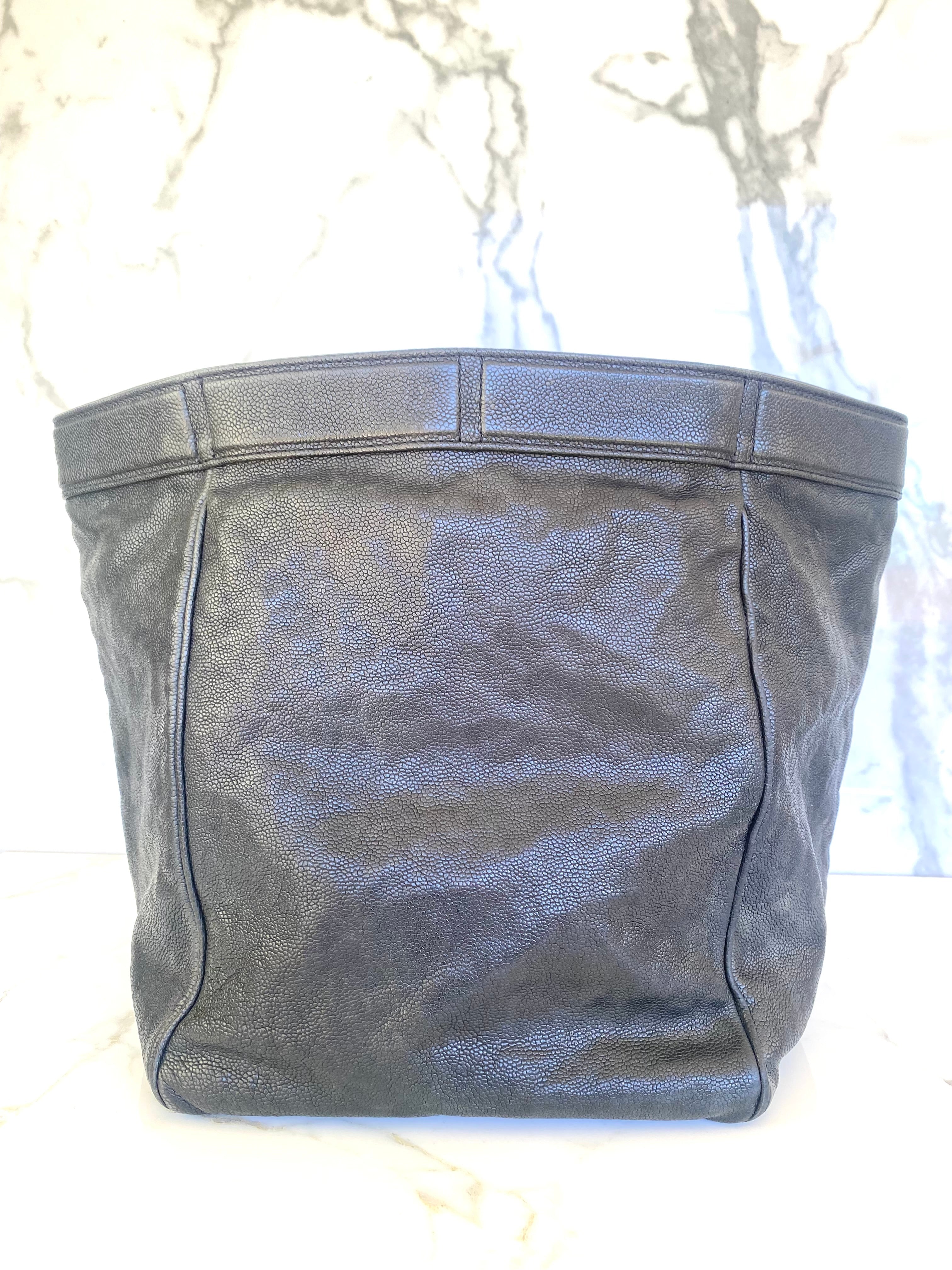 CHANEL Dark Black Aged Caviar Leather Big CC Ruthenium Chain