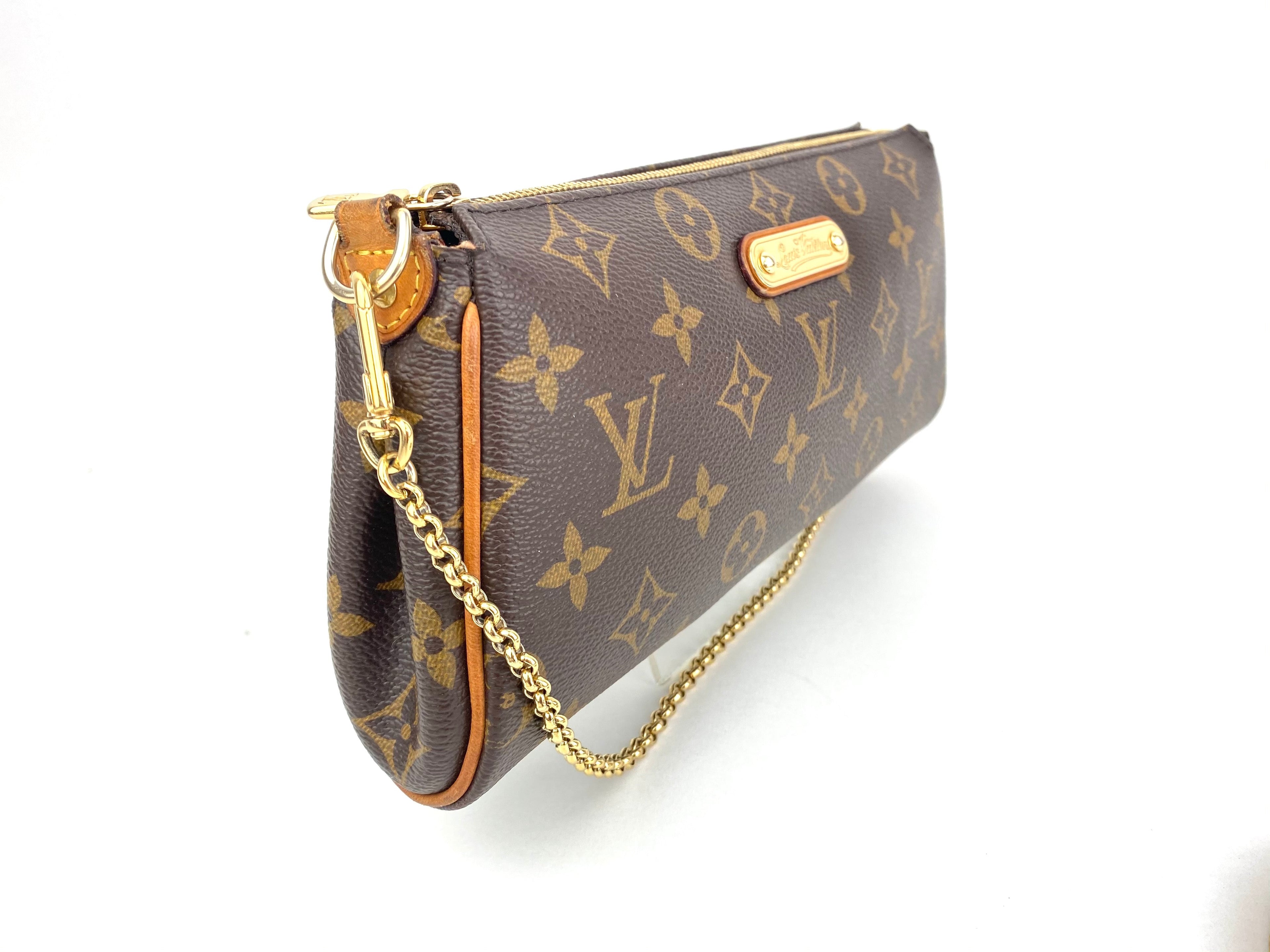 ❗️New Arrival❗️Louis Vuitton Monogram Eva Clutch