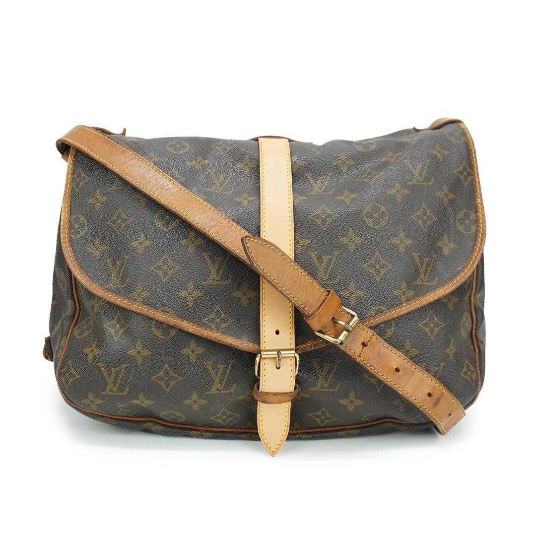 Louis Vuitton 'Saumur' Messenger Bag