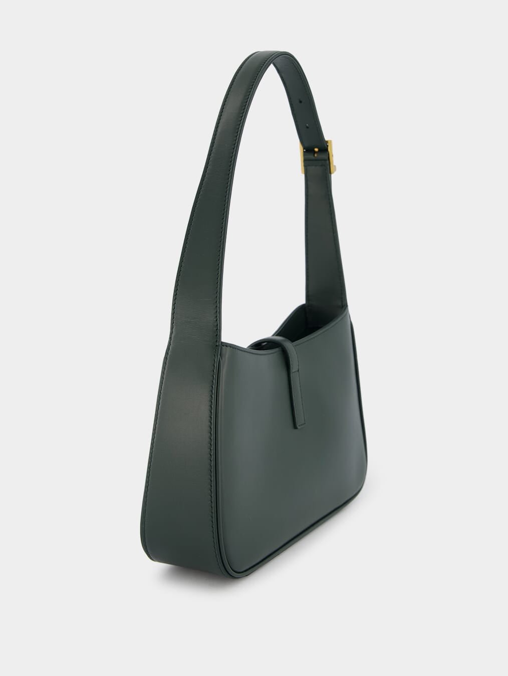 Le 5 À 7 Leather Shoulder Bag