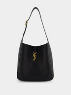 Le 5 À 7 Small Supple Monogram-Plaque Bag In Grained Leather